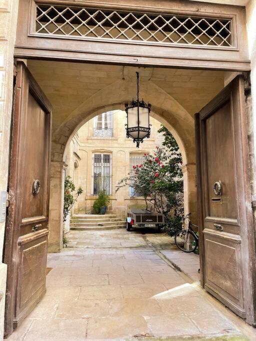 Villa Place St Pierre - Bordeaux Centre - 4 Pers Luaran gambar